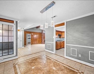 22018 Silver Lode Drive - Photo Thumbnail 7