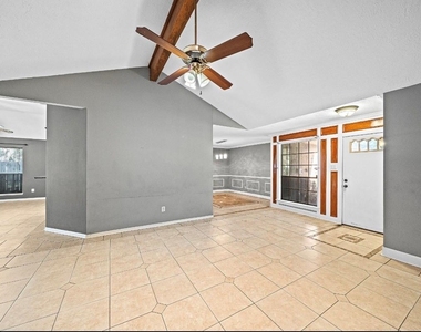 22018 Silver Lode Drive - Photo Thumbnail 5