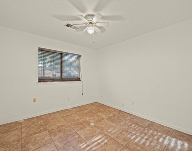 22018 Silver Lode Drive - Photo Thumbnail 19