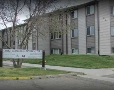 82 E  Hayden Avenue - Photo Thumbnail 1