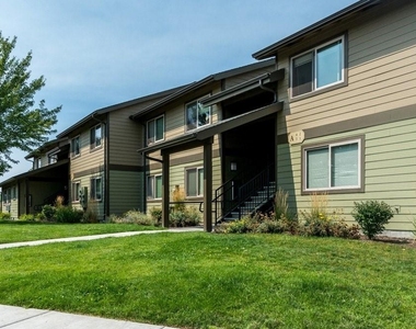 950 Sw Madison Street - Photo Thumbnail 1