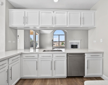 6272 N Fawnlake Drive - Photo Thumbnail 4