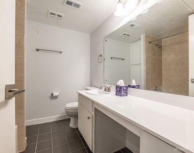 4643 Wild Indigo Street - Photo Thumbnail 8