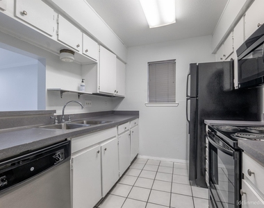 4643 Wild Indigo Street - Photo Thumbnail 3