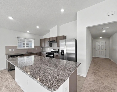 55 Signet Circle - Photo Thumbnail 29
