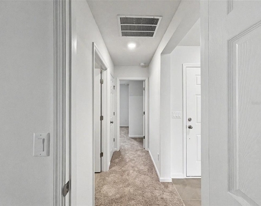 55 Signet Circle - Photo Thumbnail 30
