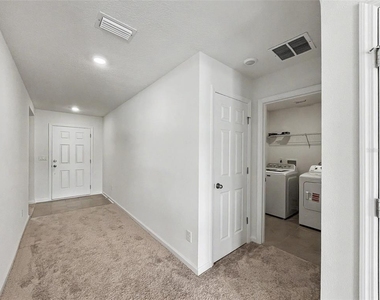 55 Signet Circle - Photo Thumbnail 28