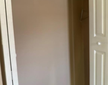 3719 Meadowbreeze Drive - Photo Thumbnail 12