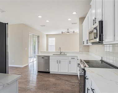 8602 Sandy Plains Drive - Photo Thumbnail 9