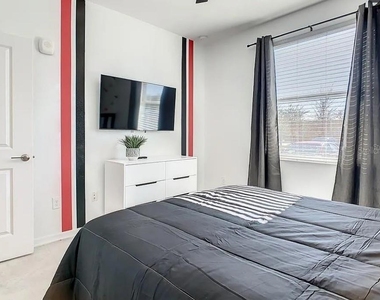 4741 Clock Tower Drive - Photo Thumbnail 12