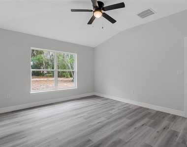 4855 E Princeton Lane - Photo Thumbnail 16