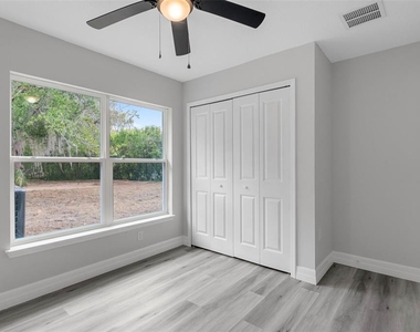 4855 E Princeton Lane - Photo Thumbnail 15