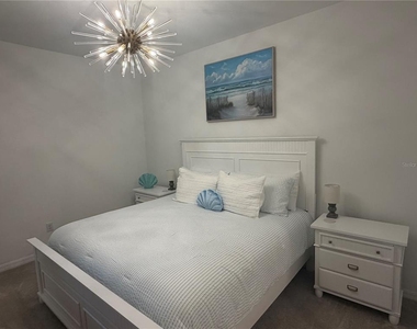 12140 Wellen Golf Street - Photo Thumbnail 37
