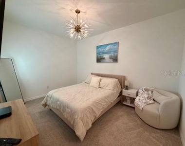 12140 Wellen Golf Street - Photo Thumbnail 15