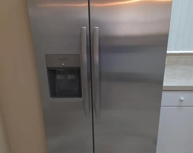 734 S Grand Highway - Photo Thumbnail 11