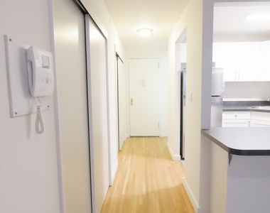 317 East 91st Street - Photo Thumbnail 7