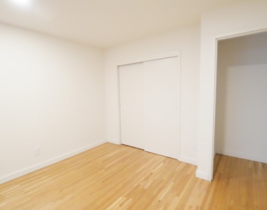 317 East 91st Street - Photo Thumbnail 6