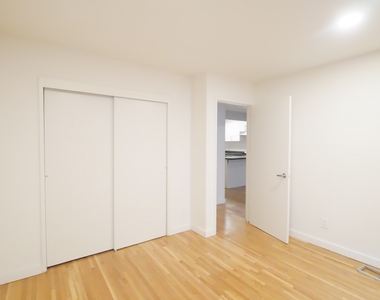 317 East 91st Street - Photo Thumbnail 4