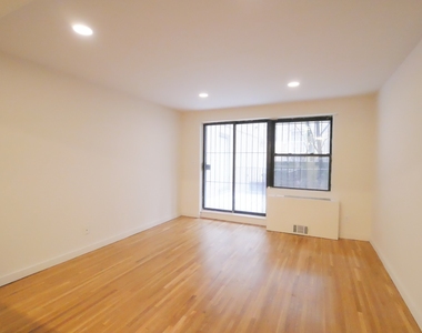 317 East 91st Street - Photo Thumbnail 1