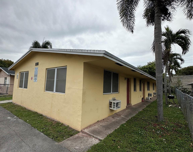 728 Nw 4th Avenue - Photo Thumbnail 1