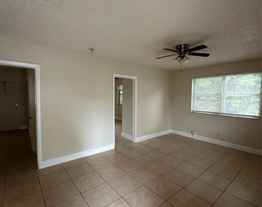 728 Nw 4th Avenue - Photo Thumbnail 2
