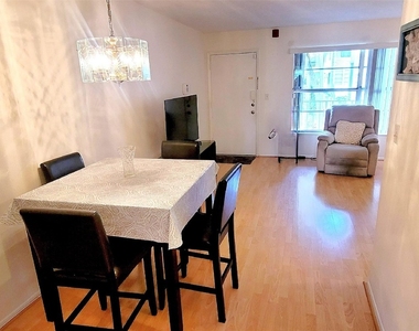 2901 Nw 47th Terrace - Photo Thumbnail 5