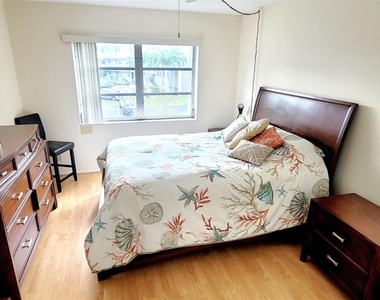 2901 Nw 47th Terrace - Photo Thumbnail 14