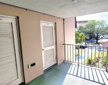 2901 Nw 47th Terrace - Photo Thumbnail 20