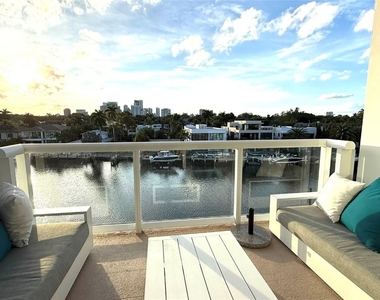 45 Hendricks Isle - Photo Thumbnail 14
