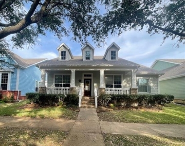 8525 Hudson Street - Photo Thumbnail 1