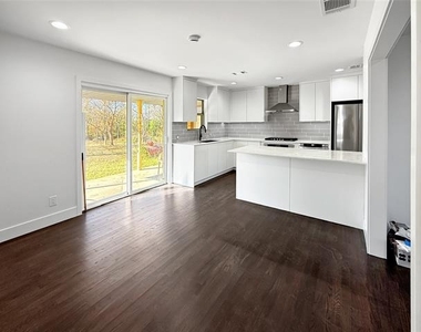 425 Cheshier Road - Photo Thumbnail 5