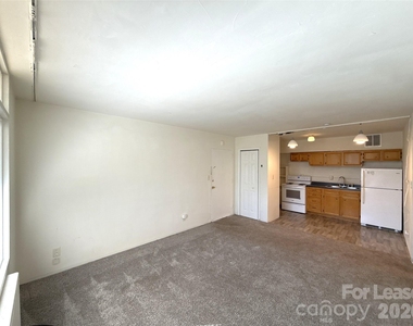 2126 E 7th Street - Photo Thumbnail 3