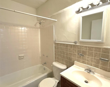 2126 E 7th Street - Photo Thumbnail 7