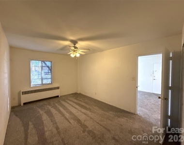 2126 E 7th Street - Photo Thumbnail 5