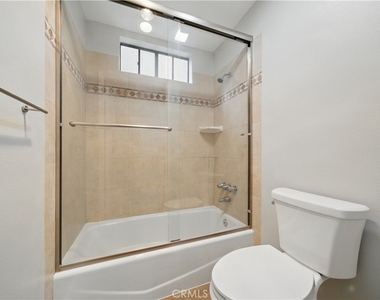 7826 Topanga Canyon Boulevard - Photo Thumbnail 14