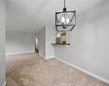 7826 Topanga Canyon Boulevard - Photo Thumbnail 23
