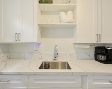 207 C Avenue - Photo Thumbnail 22