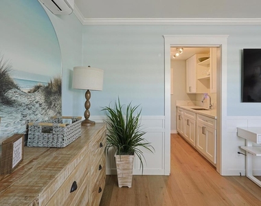 207 C Avenue - Photo Thumbnail 17