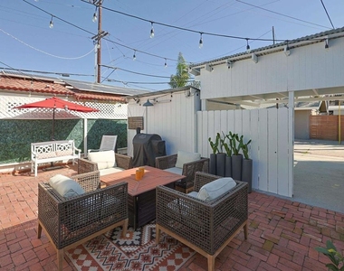 207 C Avenue - Photo Thumbnail 26