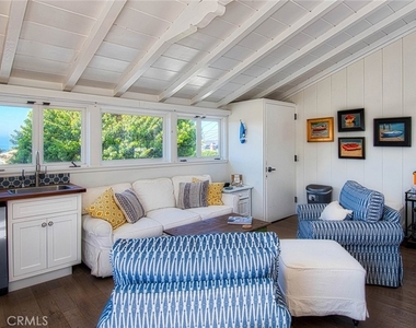 681 Seaview Street - Photo Thumbnail 13