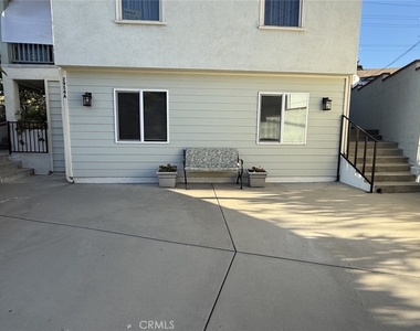 2954 Hermosa Avenue - Photo Thumbnail 2