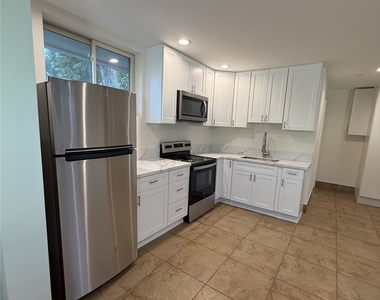 2954 Hermosa Avenue - Photo Thumbnail 6