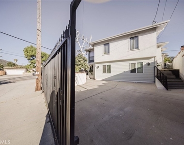 2954 Hermosa Avenue - Photo Thumbnail 1