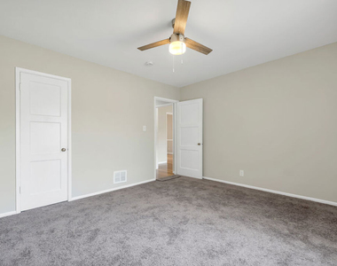 4086 Abourne Road - Photo Thumbnail 19