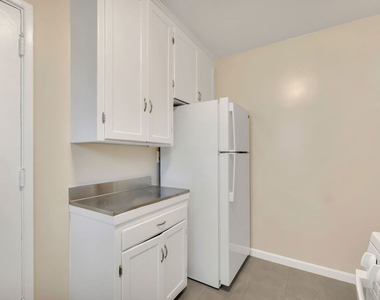 4086 Abourne Road - Photo Thumbnail 30