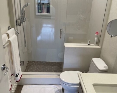 2142 Century Park Lane - Photo Thumbnail 13