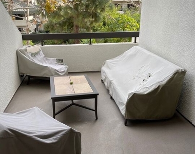 2142 Century Park Lane - Photo Thumbnail 26