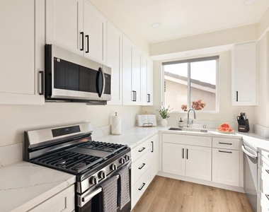 4614 Cape May Ave - Photo Thumbnail 8