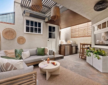 335 Gravilla Street - Photo Thumbnail 21