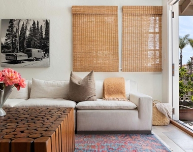 335 Gravilla Street - Photo Thumbnail 10